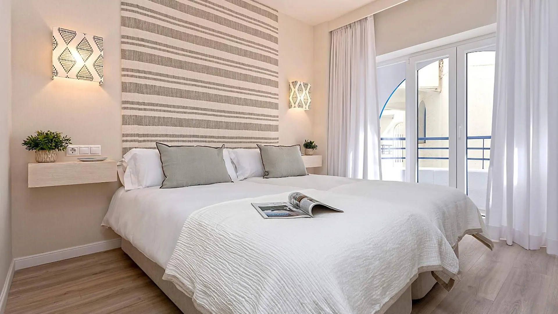 Genteel Home Marbella House Beach 0*,  Spanien